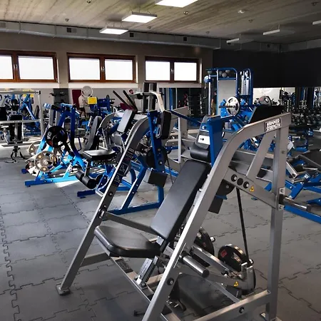 Reslinski 3* グロジスク・ヴィェルコポルスキ