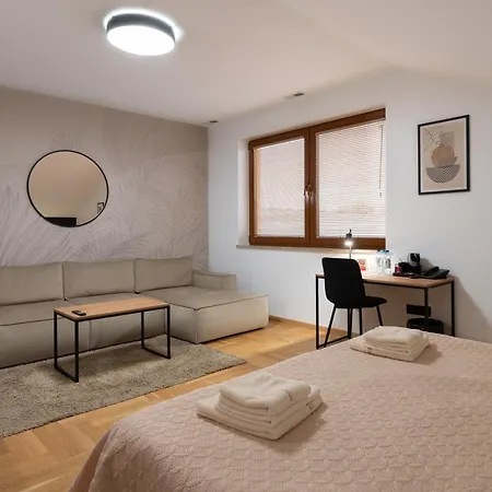 Hotel Reslinski 3*