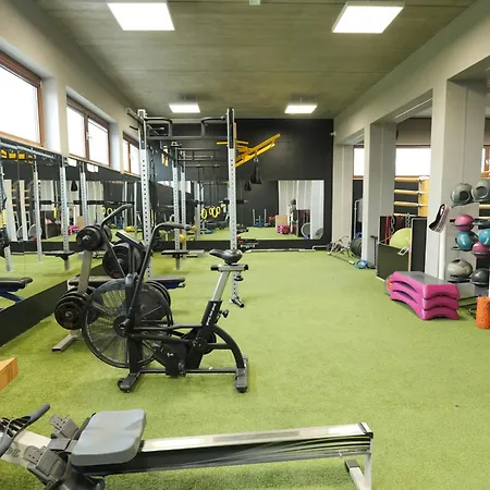 ホテル Reslinski グロジスク・ヴィェルコポルスキ