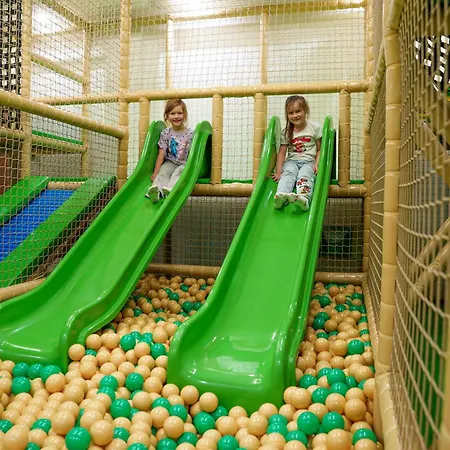 Reslinski Ξενοδοχείο