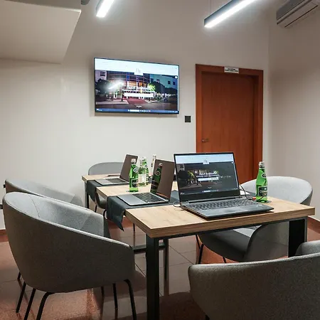 Reslinski Hotel Grodzisk Wielkopolski